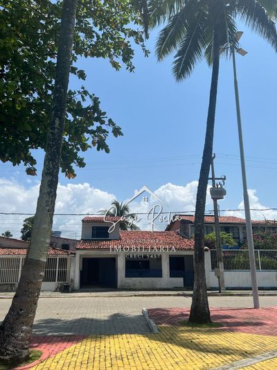 Foto 2 do imóvel A 'Joia Rara' da Orla (Porteira Fechada)